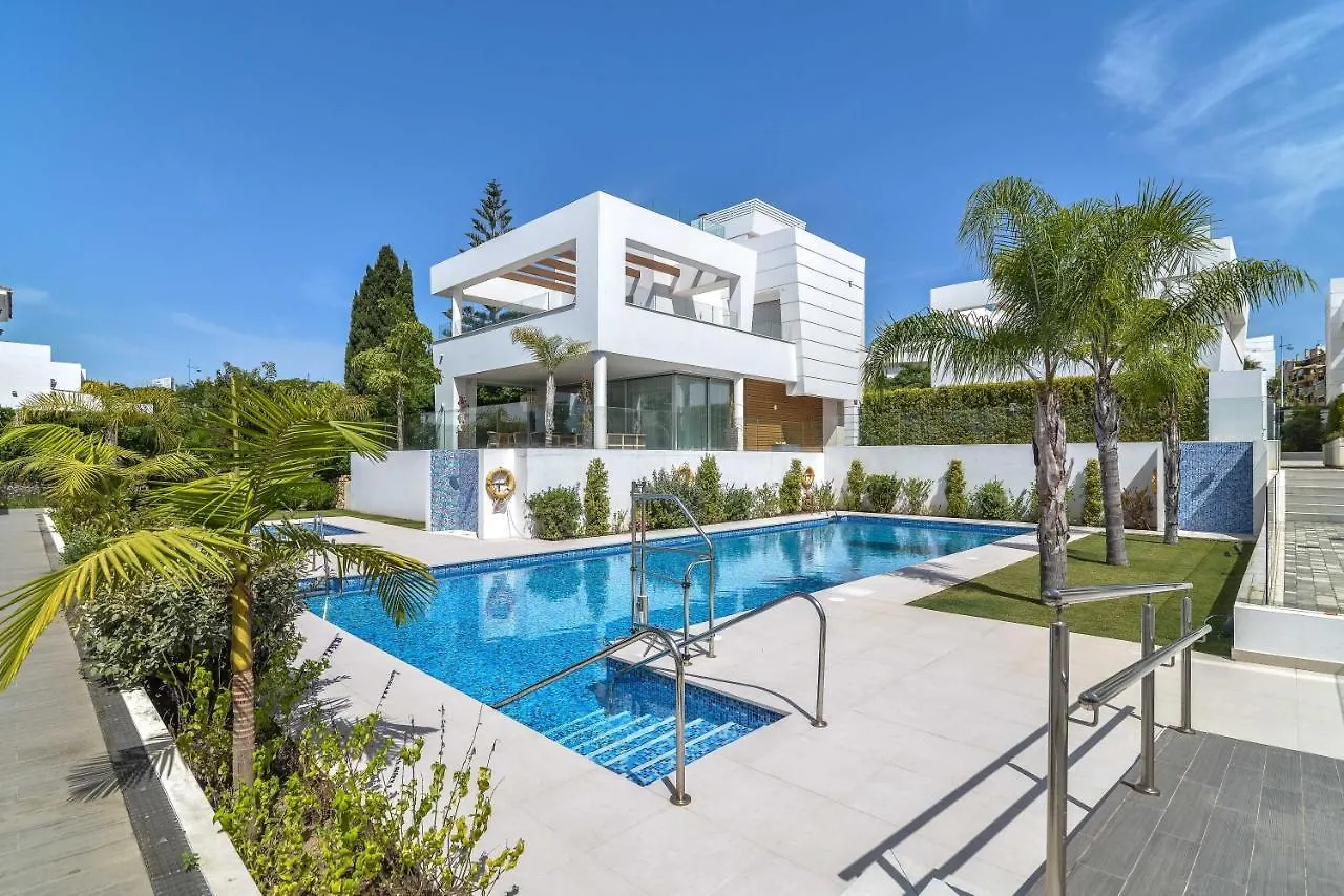 Villa Perlas Del Mar Marbella
